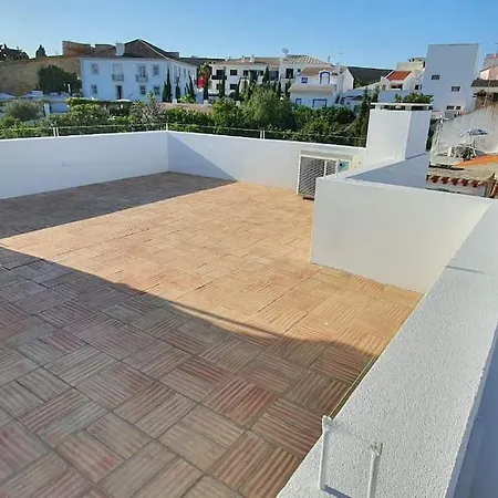 Lemon Tree House *