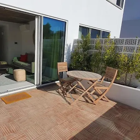 Lemon Tree House *